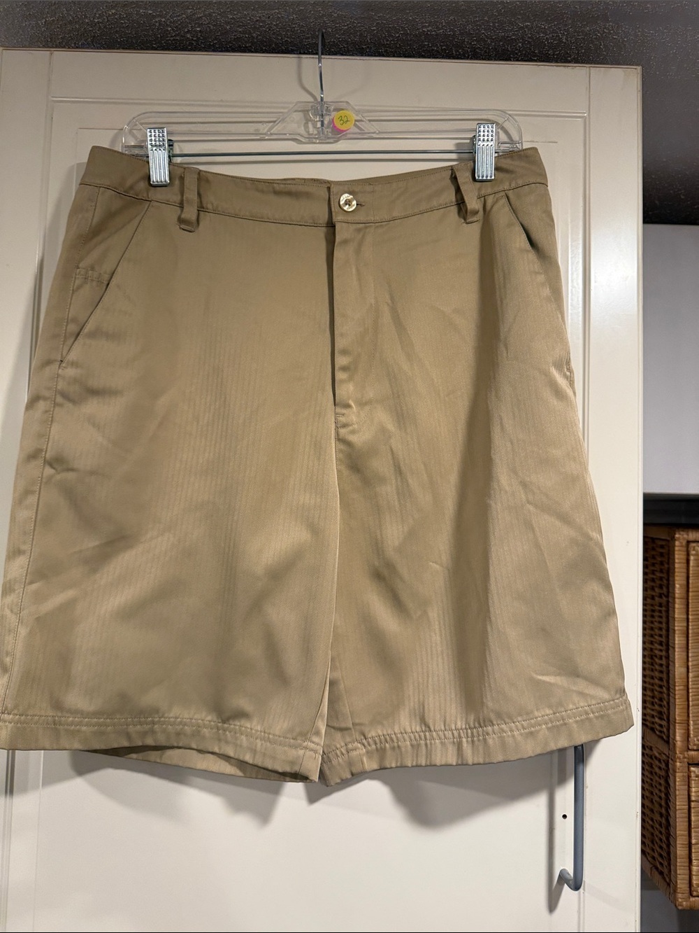Fila Men's Tan Classic Pleated Shorts size 32 7:28